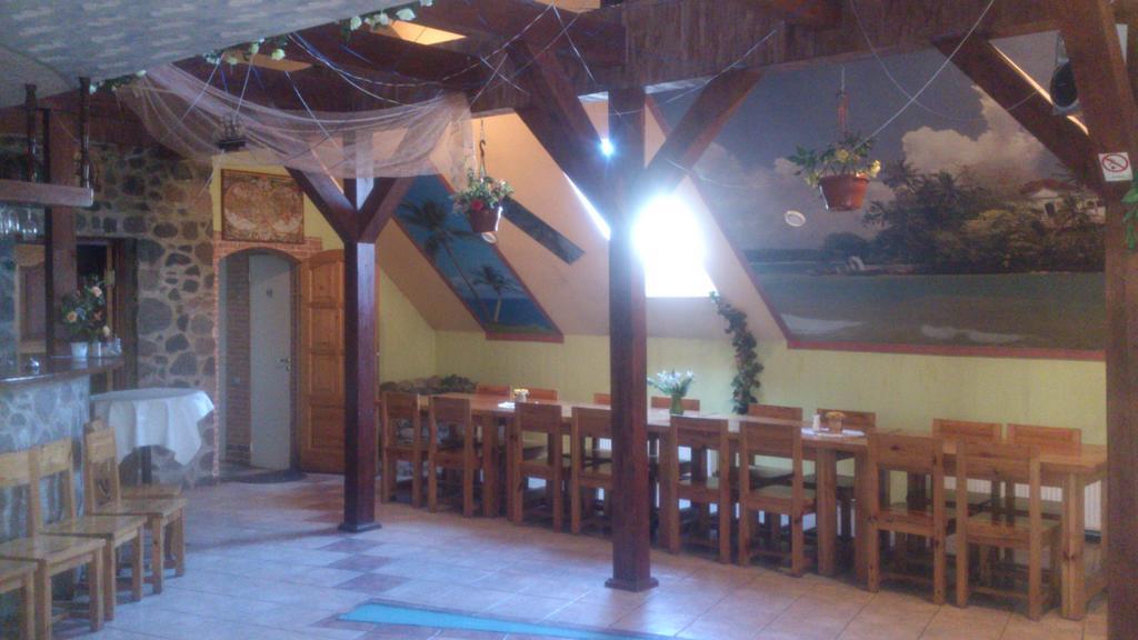 Viesu Nams Juras Sapni Hotel Dundaga Exterior photo